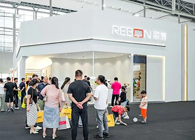 REBON Jiġbed Folol mill-ġdid Fil-Fiera tas-CBD