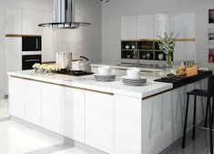 Kabinett tal-kċina White Gloss